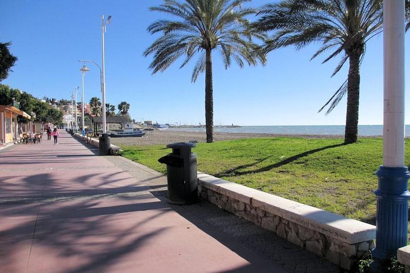 Apartamento El Bambu Cerca Del Mar مالقة المظهر الخارجي الصورة